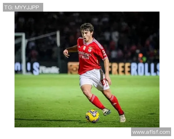 中超精彩对决本菲卡与曼城战成平局补时进球点燃全场激情