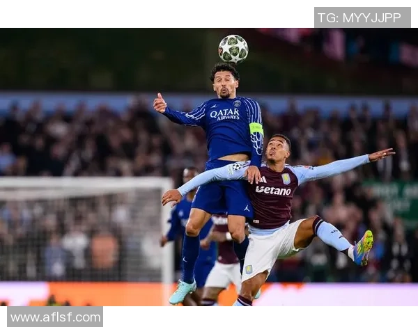 欧联杯精彩对决巴黎圣日耳曼大胜曼联神扑瞬间引发转会传闻热潮