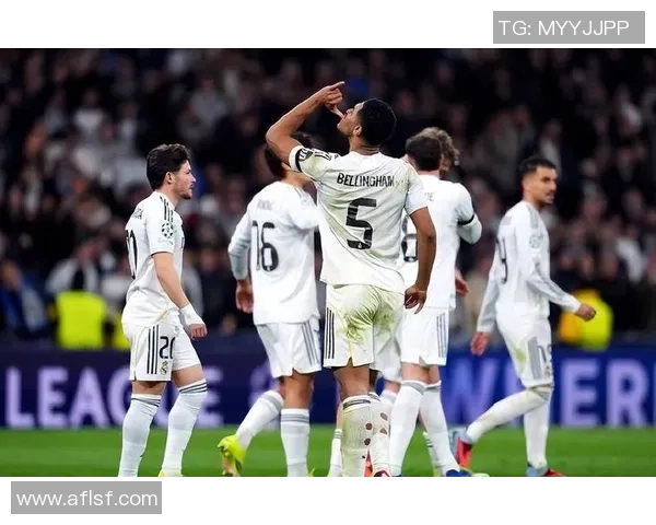 中超激战：皇马与巴黎圣日耳曼战平乌龙球引发全场狂欢与数据分析