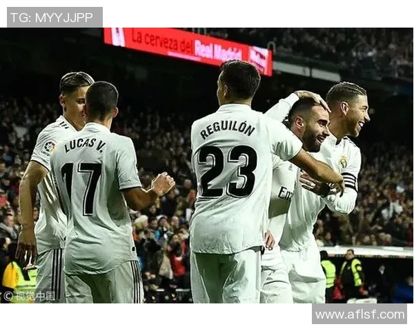 世界杯激战：里昂与皇马战成平局乌龙球成比赛转折点解析